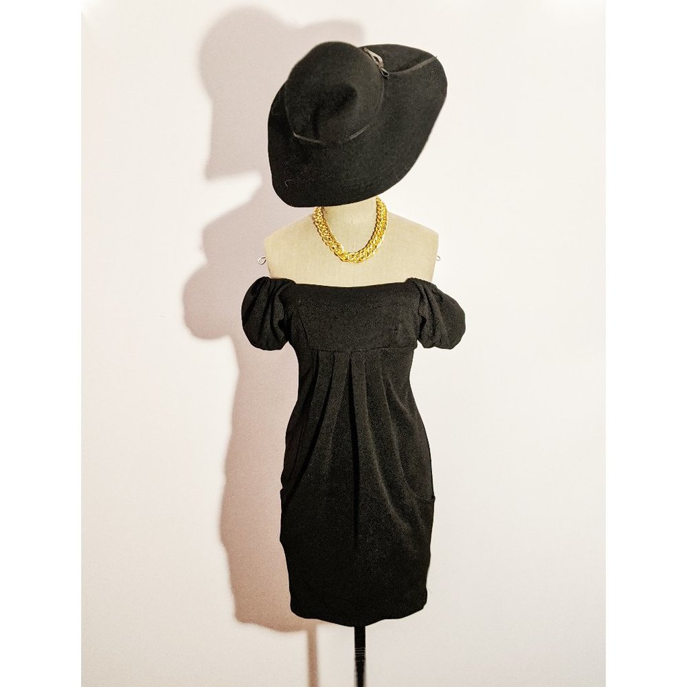 Black puffy shoulder pocket dress S